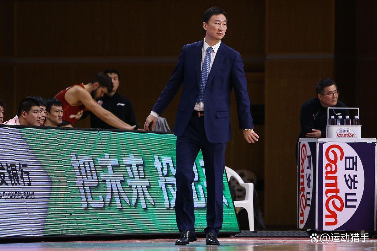 关于集结日体能课后，新疆广汇造点机会备战CBA常规赛，信心回归，控场能力受关注的信息-爱游戏平台中心